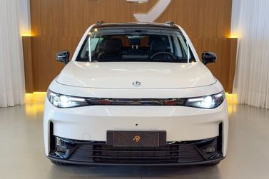 Leapmotor C10
