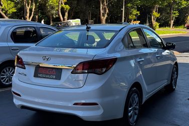Hyundai HB20S