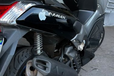 YAMAHA NMAX