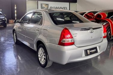 Toyota ETIOS
