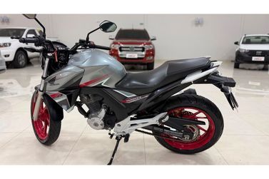 HONDA CB