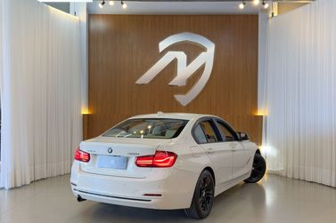 BMW 320iA