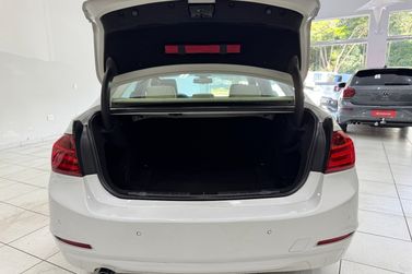 BMW 320iA
