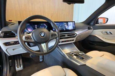 BMW 320iA