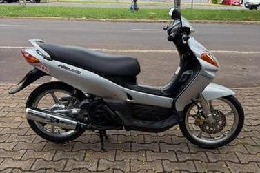 YAMAHA NEO