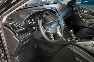 Hyundai AZERA