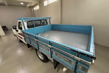 Ford F-1000