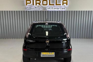 GM - Chevrolet Corsa