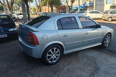 Chevrolet Astra