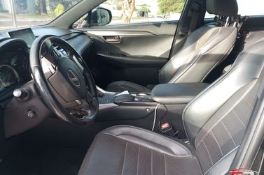 Lexus NX-200t