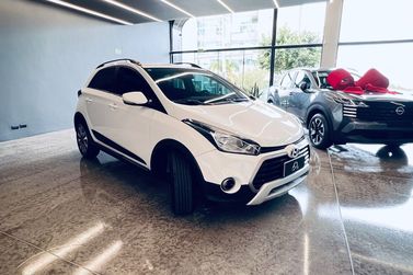 Hyundai HB20X