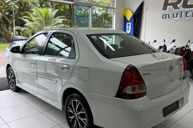 Toyota ETIOS