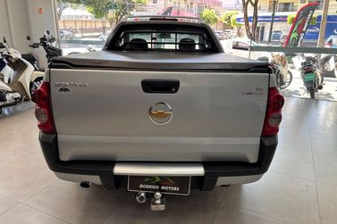 Chevrolet MONTANA
