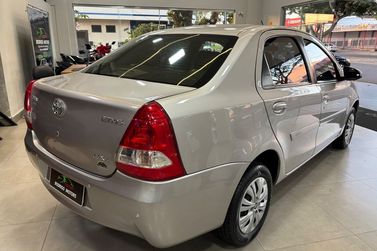 Toyota ETIOS