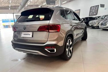 VolksWagen TAOS