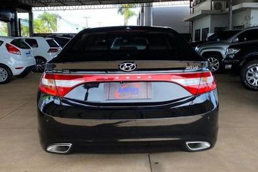 Hyundai AZERA
