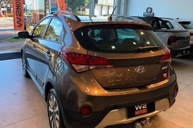 Hyundai HB20X