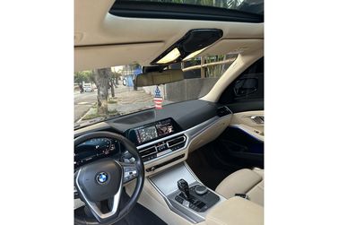 BMW 320iA
