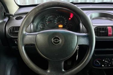 GM - Chevrolet Corsa