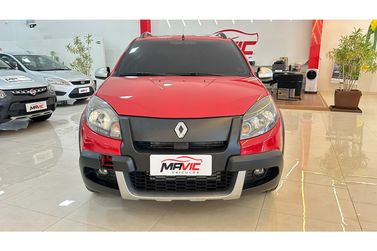 Renault SANDERO
