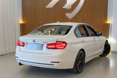 BMW 320iA