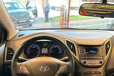 Hyundai HB20X