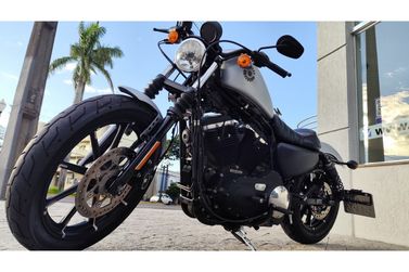 HARLEY-DAVIDSON XL