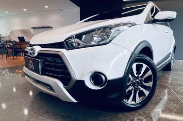 Hyundai HB20X