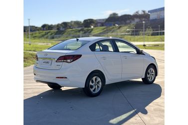 Hyundai HB20S