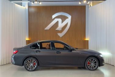 BMW 320iA