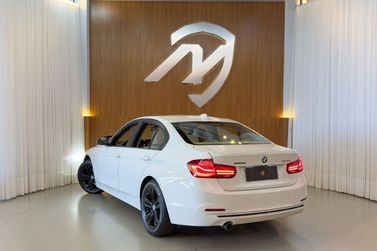 BMW 320iA