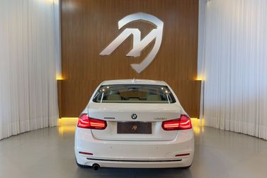 BMW 320iA