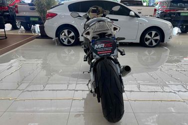 BMW S