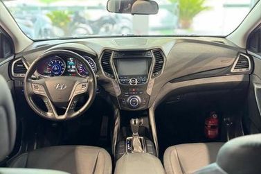 Hyundai Santa