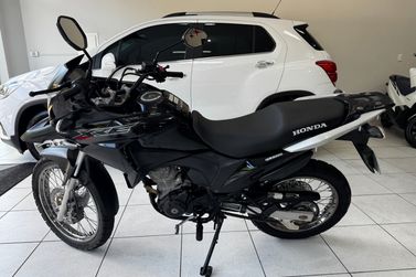 HONDA XRE