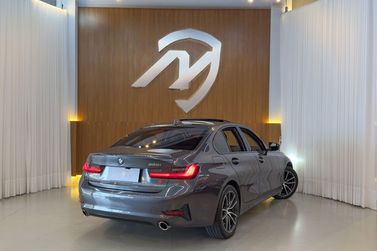 BMW 320iA