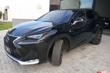 Lexus NX-200t