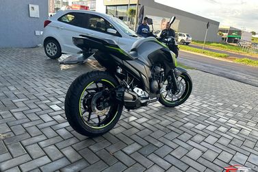 YAMAHA FZ25