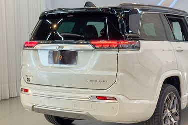 Jeep Commander