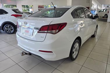 Hyundai HB20S