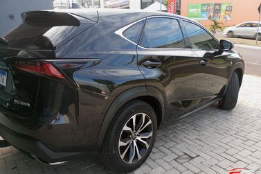Lexus NX-200t