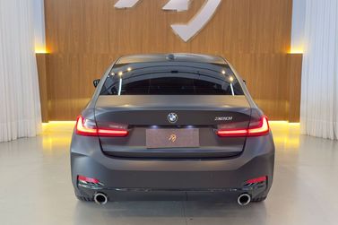BMW 320iA