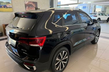VolksWagen TAOS