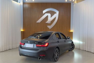 BMW 320iA