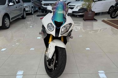 BMW S