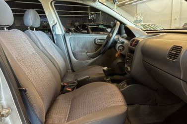 Chevrolet Corsa