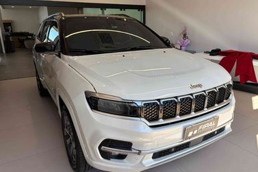 Jeep Commander