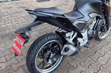HONDA CB