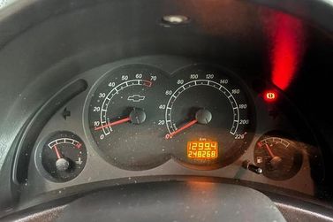 GM - Chevrolet Corsa