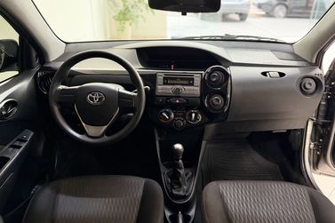 Toyota ETIOS